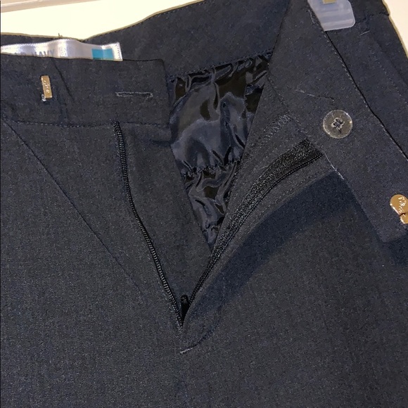 OLD NAVY | DRESS PANTS - Picture 3 of 5